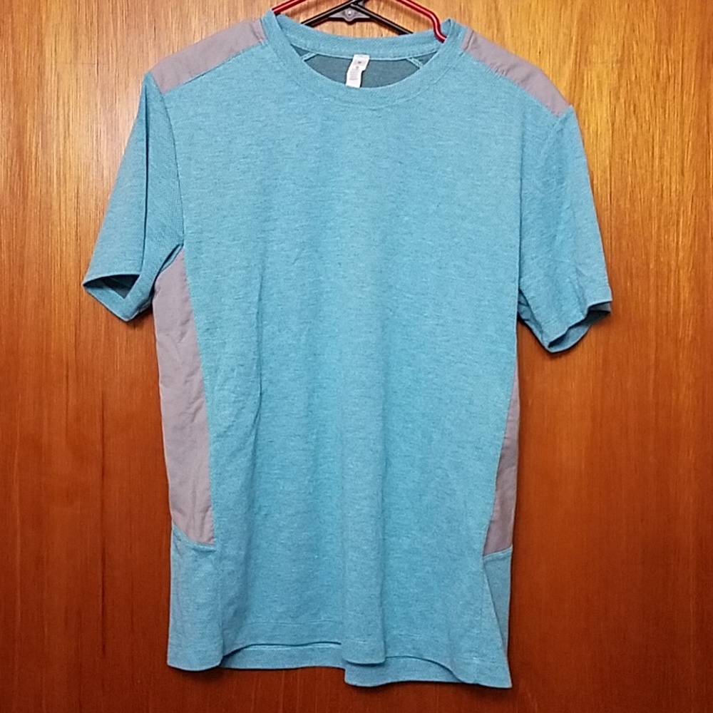 Lululemon shirt